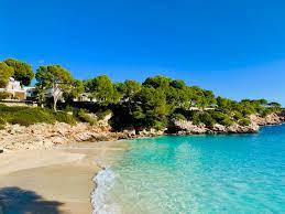 DISCOVERING CALA D’OR IN MALLORCA: BEACHES, PLACES TO VISIT AND ESSENTIAL RESTAURANTS!